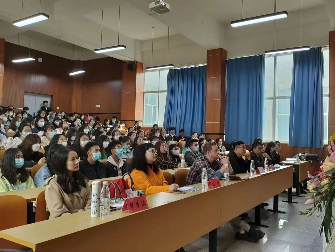 2022年“外研社•国才杯”全国英语演讲大赛 昆明文理学院校级决赛圆满落幕