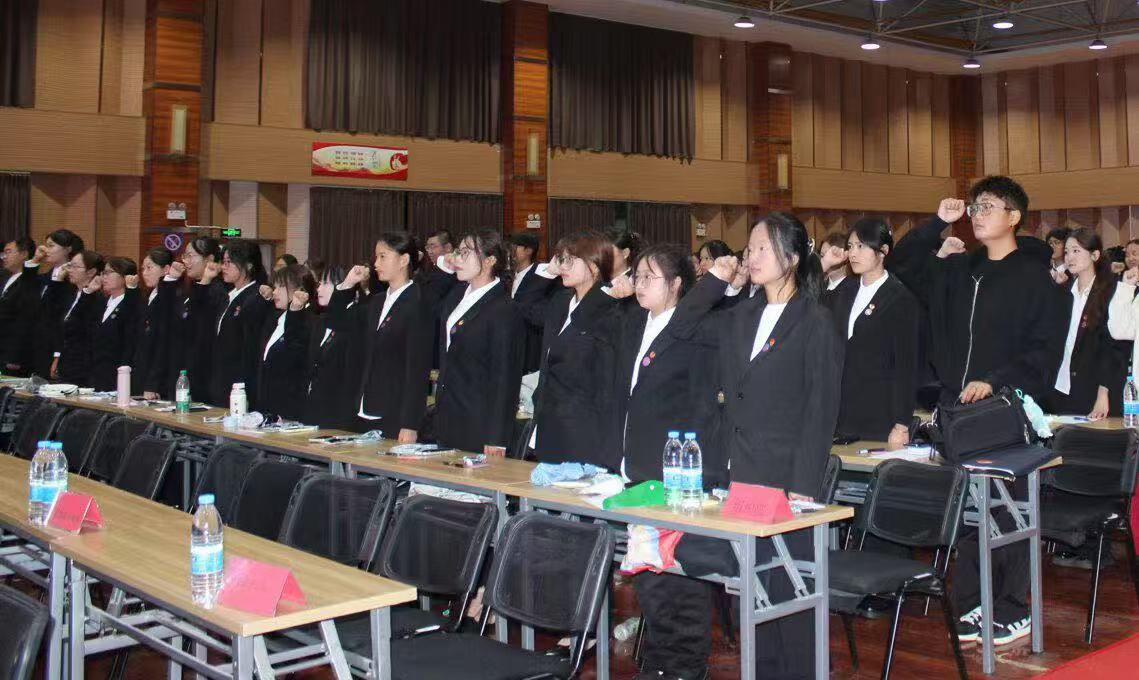 微信图片_20251203130803_226_116 微信图片_20251203130803_226_116